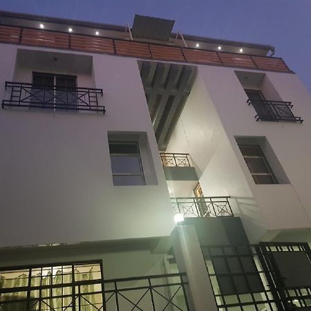 שילונג Rockski Boutique Bed & Breakfast מראה חיצוני תמונה