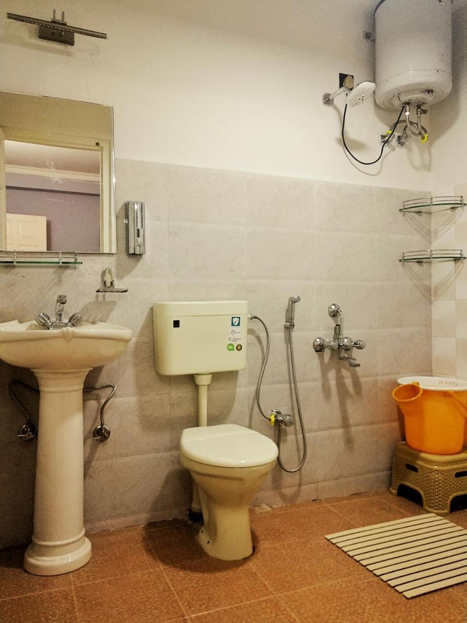 שילונג Rockski Boutique Bed & Breakfast מראה חיצוני תמונה