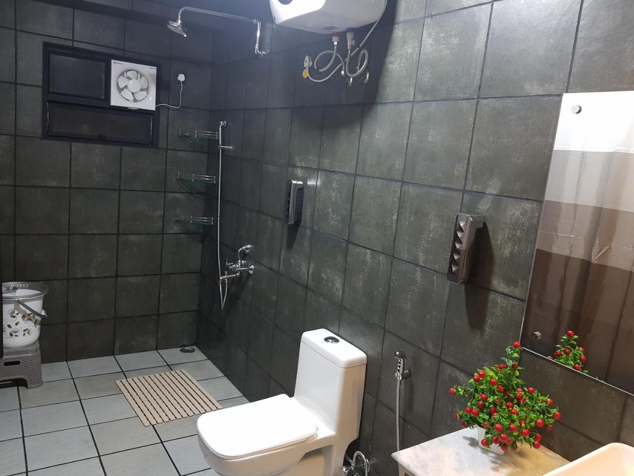 שילונג Rockski Boutique Bed & Breakfast מראה חיצוני תמונה