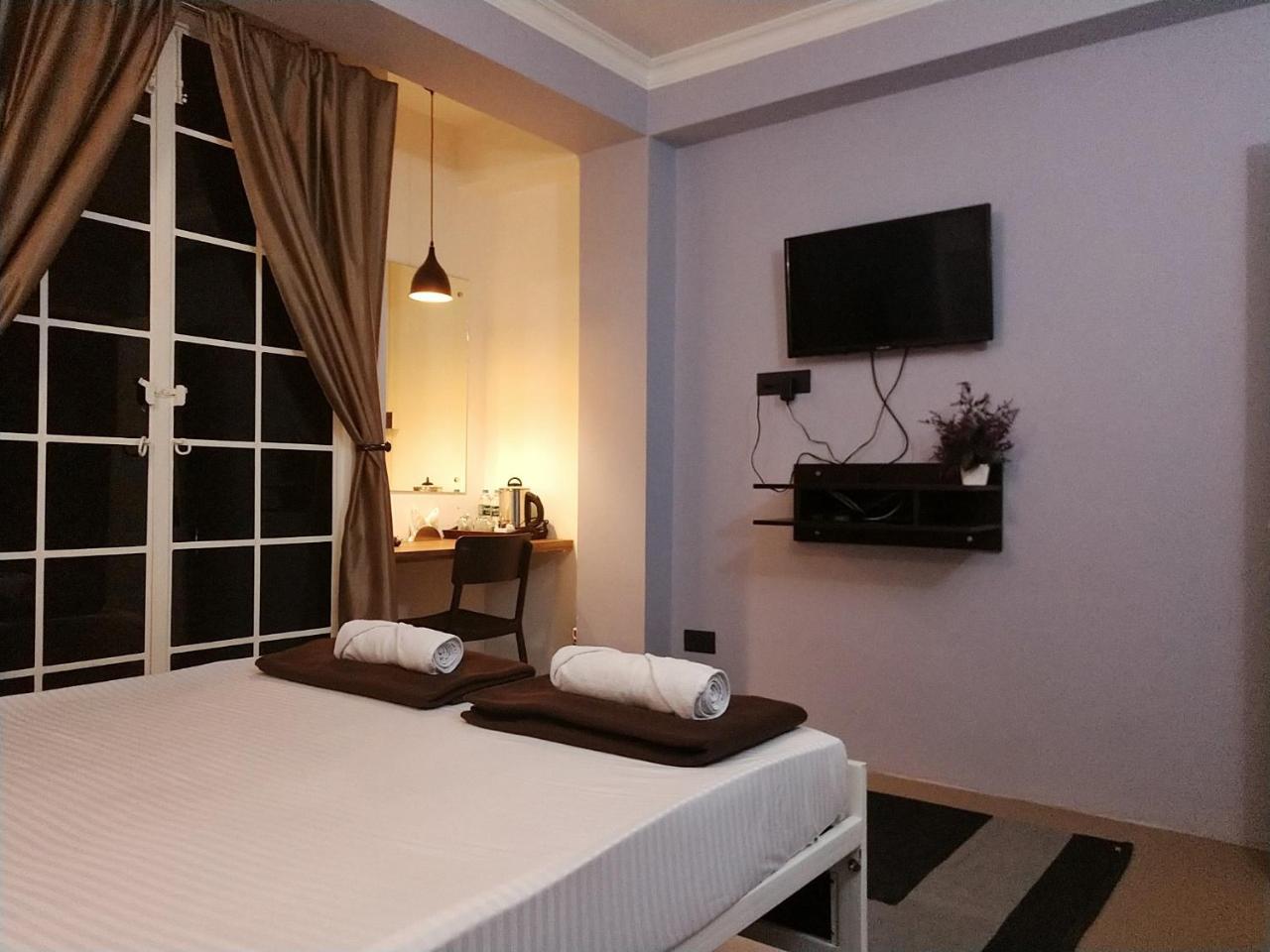 שילונג Rockski Boutique Bed & Breakfast מראה חיצוני תמונה